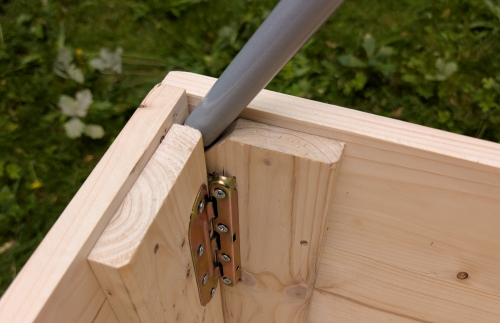 Kování, šrouby, vruty, ...